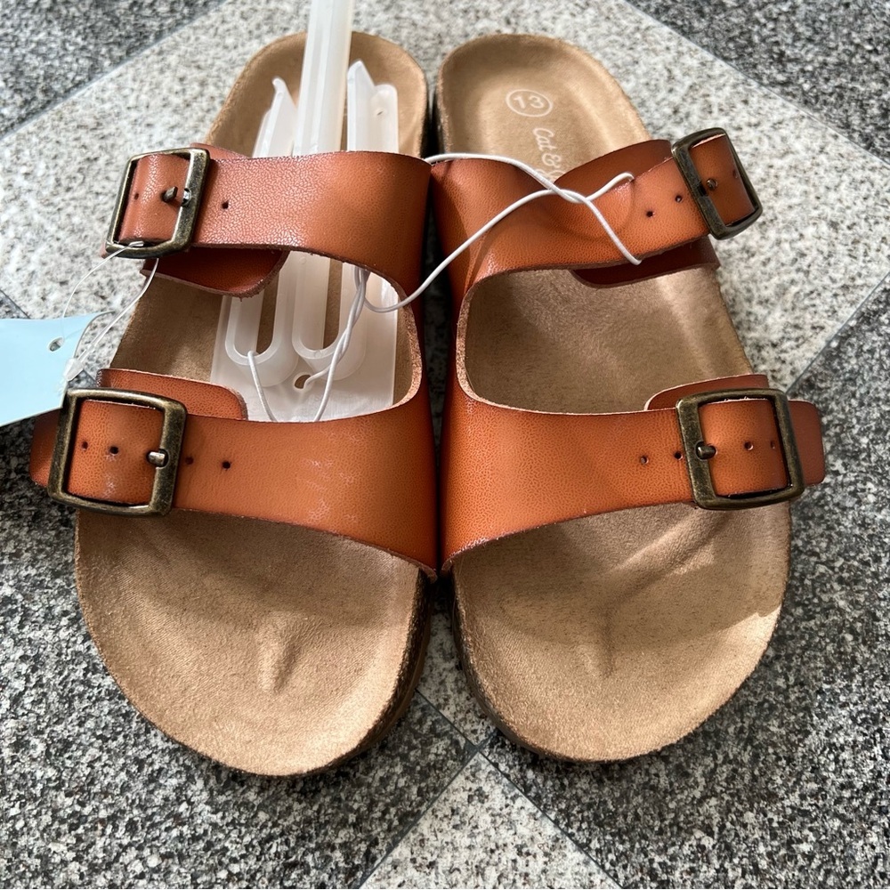 🌸2/$20 Cat & Jack Brown Double-Buckle Kids Sandals